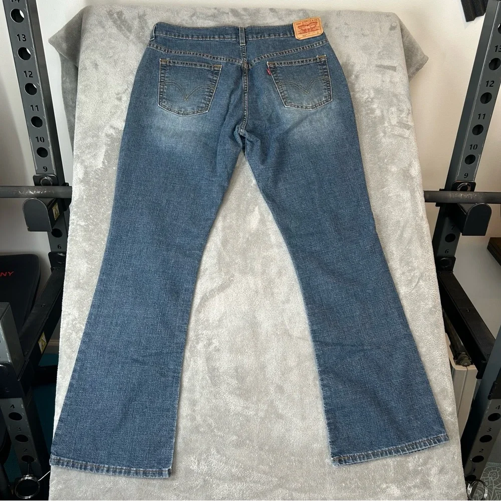 Vintage‎ Levi's 515 Nouveau Boot Cut Jeans Women's Sz 12 M Blue Med Wash Denim